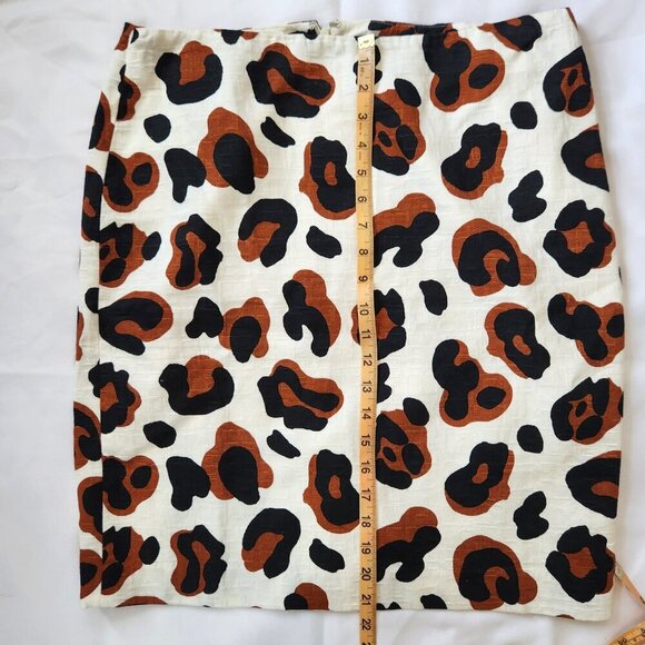 Talbots Cotton Pencil Skirt. Leopard Print. Like New. Size 12P - Picture 10 of 13